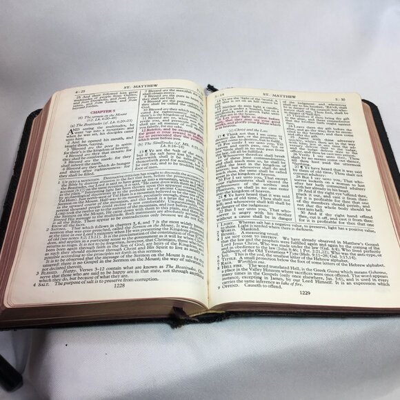 Holy Bible Pilgrim Edition Oxford Press 1952 2nd Ed. Black Leather Cover - Picture 14 of 16